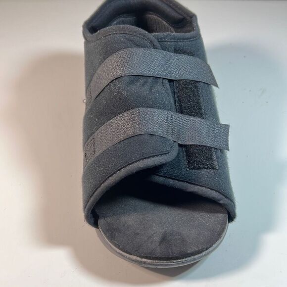 Post-Op Broken Foot & Toe Fracture Medical Walking Shoe. Black. Size Med. 11” Lo - Picture 2 of 8